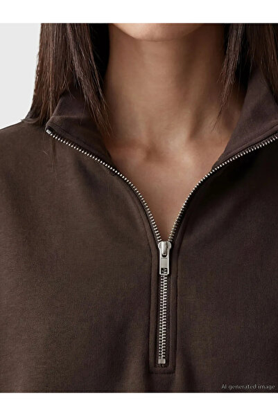 LC Waikiki Γυναικείο φούτερ με ψηλό γιακά σε καφέ χρώμα