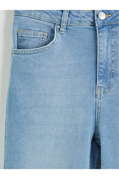 LC Waikiki Γυναικείο τζιν παντελόνι Blue Crop Flare