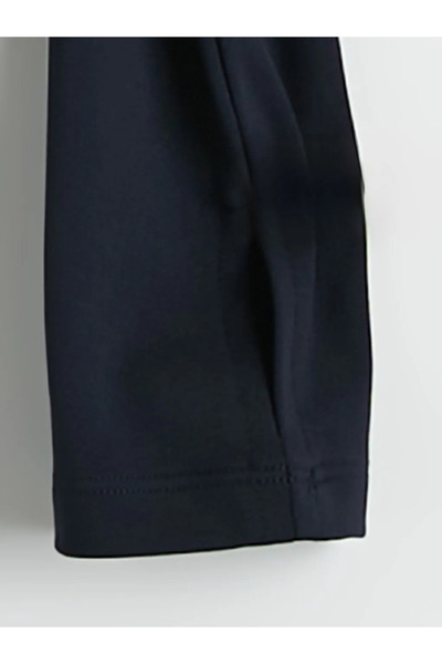 LC Waikiki Γυναικείο φούτερ με φερμουάρ σε μπλε ναυτικό χρώμα με ψηλό γιακά κ...