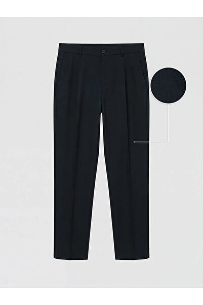 LC Waikiki Ανδρικό πλισέ παντελόνι σε μπλε ναυτικό χρώμα, κανονικής εφαρμογής...