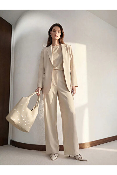 LC Waikiki Γυναικείο παντελόνι με ελαστική μέση σε μπεζ χρώμα