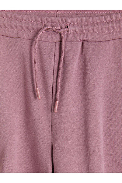 LC Waikiki Ροζ γυναικείο σορτς με ελαστική μέση