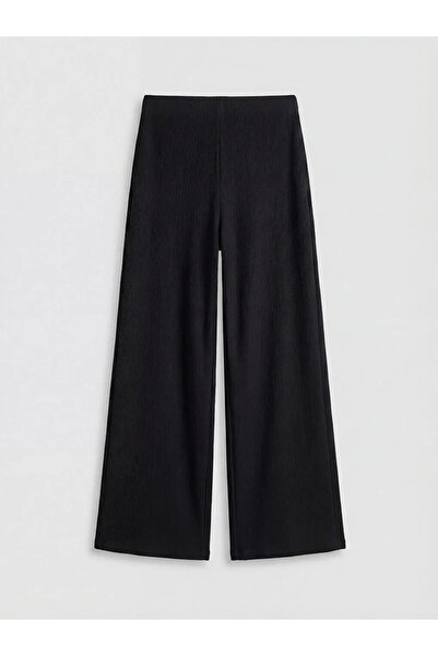 LC Waikiki Μαύρο γυναικείο παντελόνι με ελαστική μέση