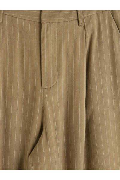 LC Waikiki Γυναικείο παντελόνι από λινό μείγμα σε χακί ρίγες