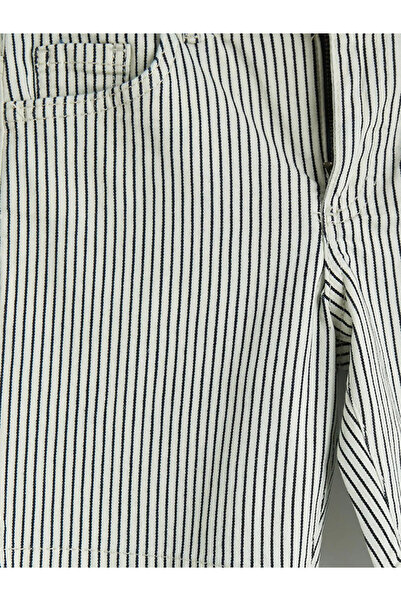 LC Waikiki Μπλε ριγέ τζιν σορτς για αγόρια