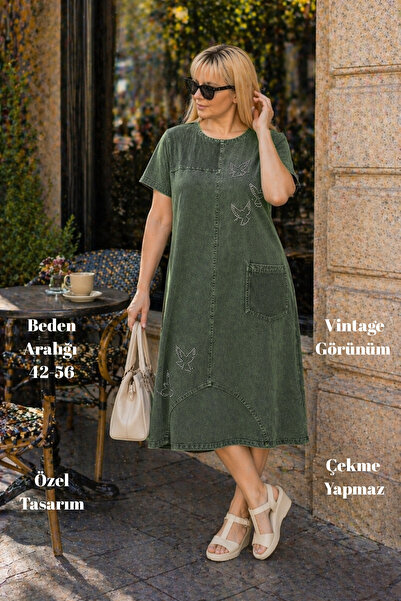 CEDY DENIM - Γυναικείο φόρεμα μεγάλου μεγέθους με πέτρινη λεπτομέρεια και άνε...