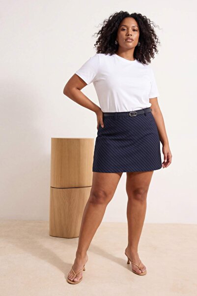 Trendyol Curve Marineblau gestreifter, zweireihig geknöpfter, gewebter Rock i...