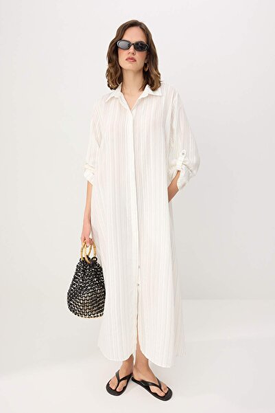 Trendyol Kollektion Ecru Dreiviertelärmeliges Maxi Ecru Webkleid TWOSS26EL00907