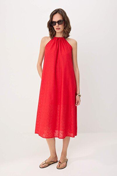 Trendyol Kollektion Rotes, besticktes, gewebtes Midikleid mit Neckholder-Auss...