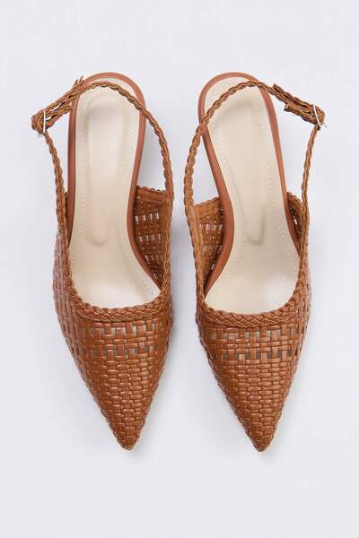 TRENDYOL SHOES Γυναικεία παπούτσια με τακούνι Camel Knit Classic TAKSS26TO00050