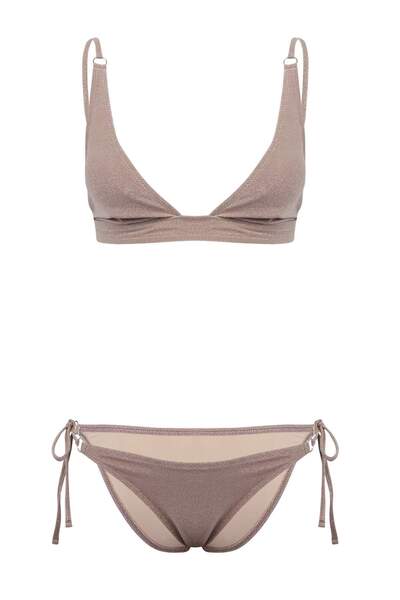 Συλλογή Trendyol Σετ μπικίνι με κανονική μέση και τριγωνικό κάλυμμα από βιζόν...