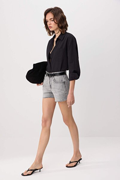 Συλλογή Trendyol Γκρι Σορτς με Κοψίματα στα Πόδια και Ψηλόμεσο Εξτρά Μίνι Σορ...