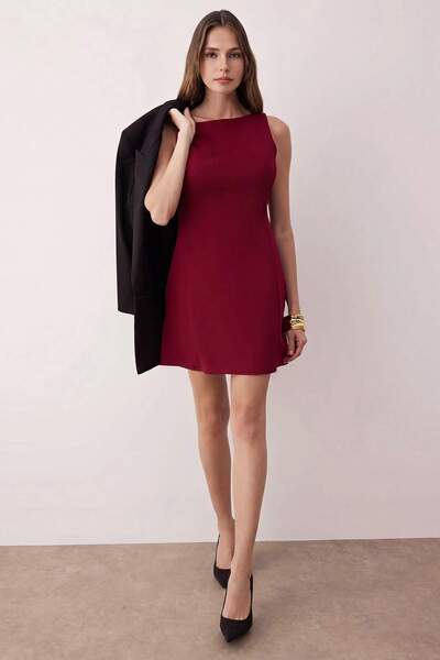 Συλλογή Trendyol Μπορντό Μίνι Φόρεμα Α-κομματιού Σχεδίου TWOAW25EL00192