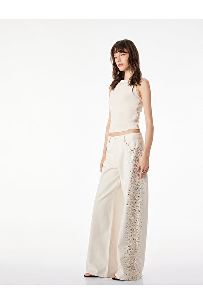 Koton Τζιν παντελόνι με φαρδιά μπατζάκια και λεπτομέρεια από πέτρα - φαρδύ μπ...