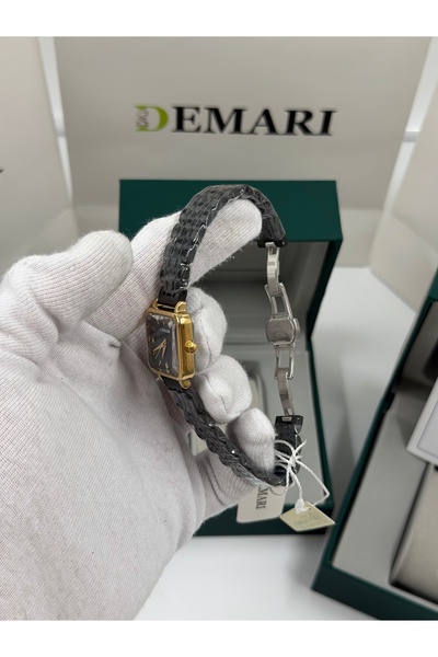DEMARİ ساعة يد نسائية بحركة كوارتز - حزام أسود، مينا أسود، تفاصيل حجرية DM-00113L-N2