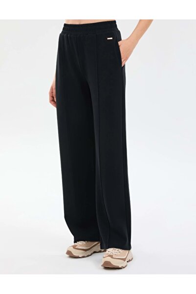 SKECHERS S2610035 W Soft Touch Regular Sweatpant Kadın Eşofman Altı SİYAH
