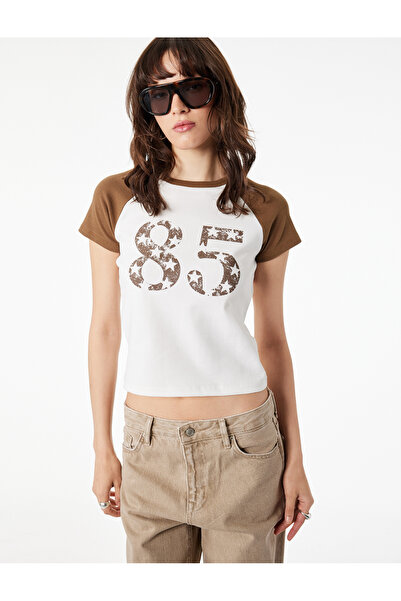 Koton Μπλουζάκι με στάμπα, κοντό μανίκι ρεγκλάν, στενή εφαρμογή, με λαιμόκοψη...