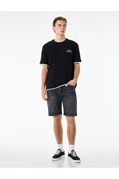 Koton Βαμβακερό τζιν σορτς με τσέπες, ίσια γραμμή, τύπου βερμούδα