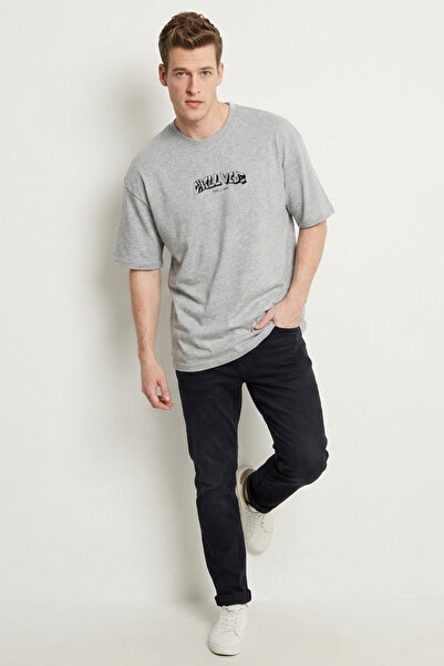 COMBİNE MİCHAİL Ανδρικό μπλουζάκι CHILL με στάμπα Oversize σε γκρι απόχρωση