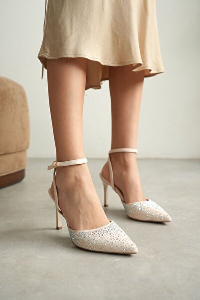 TRENDELLA Κομψά γυναικεία παπούτσια με λεπτή πέτρινη λεπτομέρεια και λουράκι ...