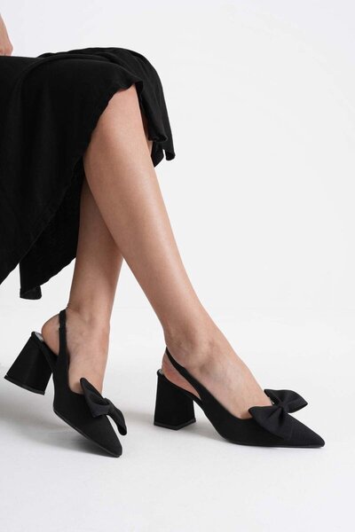 TRENDELLA Μαύρα γυναικεία παπούτσια με τακούνι TR08MS15A