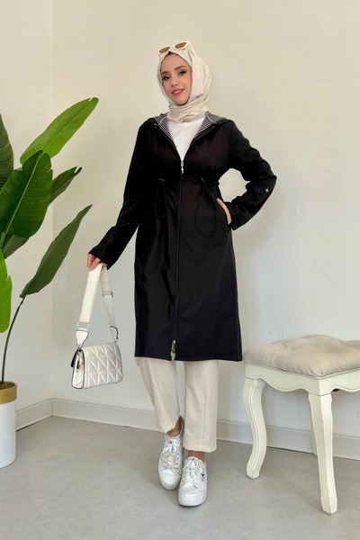 Tesettür Diyarı Μαύρη γυναικεία καμπαρντίνα - Φερμουάρ, λαστιχένια λεπτομέρει...