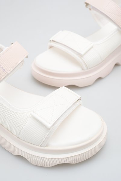 Solo Bag Livia Rosetti Beyaz Kadın Günlük Ortopedik Taban Ergonomik Rahat Hafif Şık Cırtlı Ayarlanabilir Tokalı Sandalet