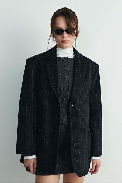 Suud Collection سترة جينا سوداء طويلة