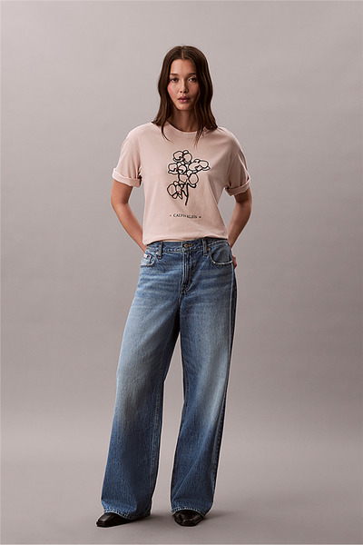 Calvin Klein Ss Seasonal Graphic Kadın Bisiklet Yaka T-Shirt Bej
