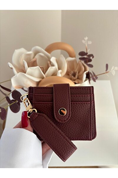 lalettobags Γυναικείο πορτοφόλι με λεπτομέρεια μπρελόκ