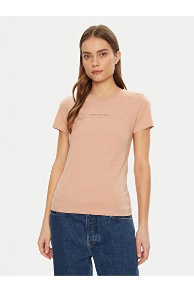 Calvin Klein تي شيرت