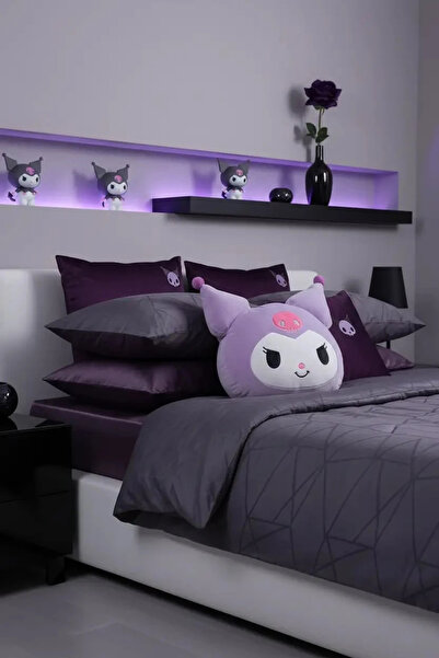 SANRIO Lisanslı Kuromi Yastık 38 Cm – Ultra Yumuşak Dekoratif