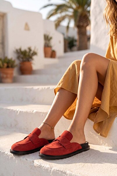 Modezya Γυναικείες παντόφλες με λεπτομέρεια από κόκκινο σουέντ, ίσια σόλα και...