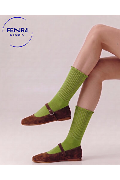 FENRA STUDIO Γυναικείες βαμβακερές κάλτσες χωρίς ραφές Derby με πράσινο βολάν