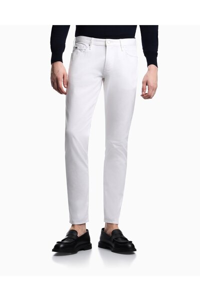 Emporio Armani Erkek Slim Fit Pamuklu Dar Paça Deri Logo Etiketli Beyaz Jeans
