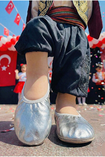 Mijja Παιδικά παπούτσια με αντιολισθητική σόλα, 23 Απριλίου, Λαϊκά παιχνίδια,...