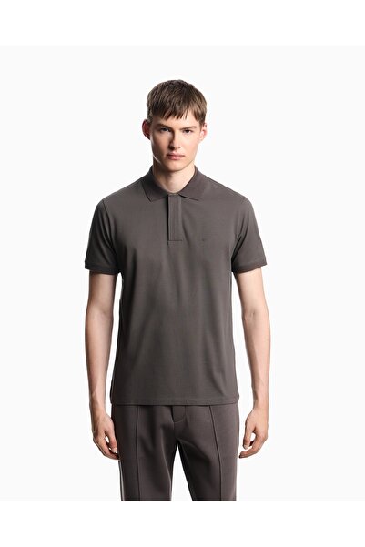 Emporio Armani تي شيرت رجالي ذو ياقة بولو من القطن بيكيه ذو تصميم عادي وشعار ...