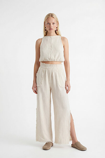 İKİKIZ Crinkle Sleeveless Crop Top