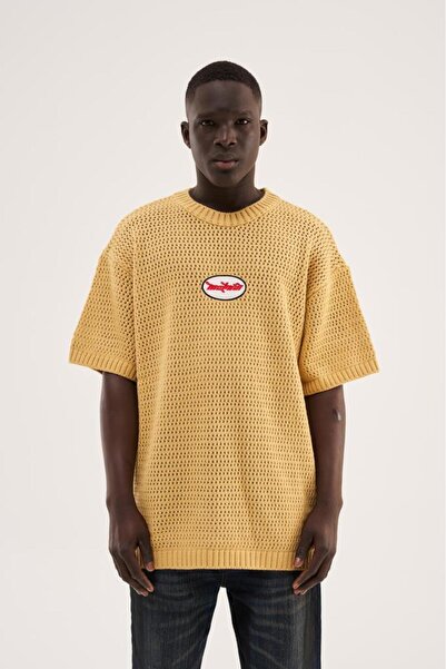 Machinist MCHNST KNIT Y2K EMBROIDERY DETAILED TEE SOFT BEIGE