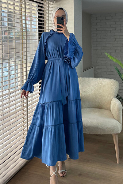 Salih Çelebi Μοντέλο 2084 - Μπλε φόρεμα με βολάν, λουράκι και λεπτομέρειες