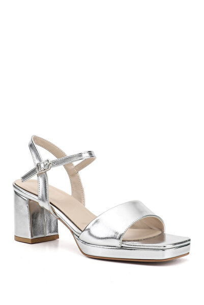 GÖNDERİ(R) Γυναικεία ασημένια παπούτσια με τακούνι και λουράκι στον αστράγαλο...