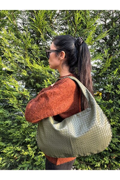 lalettobags Γυναικεία τσάντα ώμου μεγάλου μεγέθους με πλεκτή λεπτομέρεια μοντ...