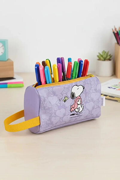 Miniso Snoopy Lisanslı Seyahat Serisi Tutacaklı Kalemlik Mor – Geniş İç Hacim...
