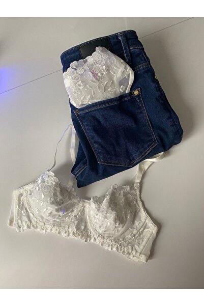 LORE SORTA LINGERIE طقم حمالة صدر علوية وسفلية مطرزة بالزهور للنساء