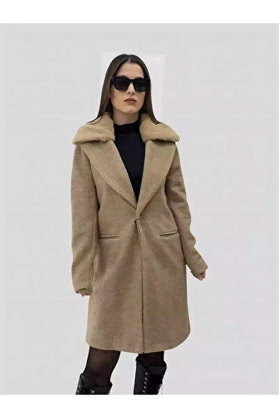 CAZİBE Γυναικείο καφέ παλτό με λεπτομέρειες από γούνα