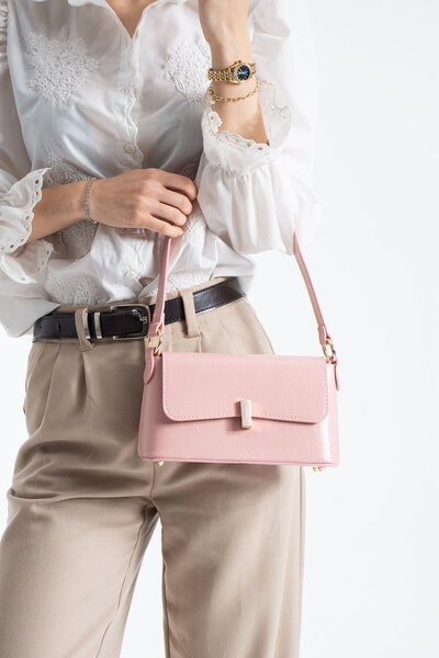 DEV 3 ADAM Γυναικεία τσάντα χειρός και ώμου από μπαγκέτα με ροζ κάλυμμα