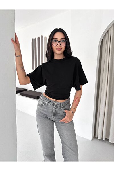 PIOVE Γυναικείο Crop T-shirt – Βασικό με λεπτομέρεια στην καλυμμένη μέση