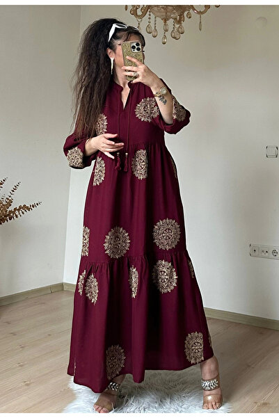 AZRA BUTİK Φόρεμα casual με κεντήματα από γκλίτερ, χρώμα μπορντό