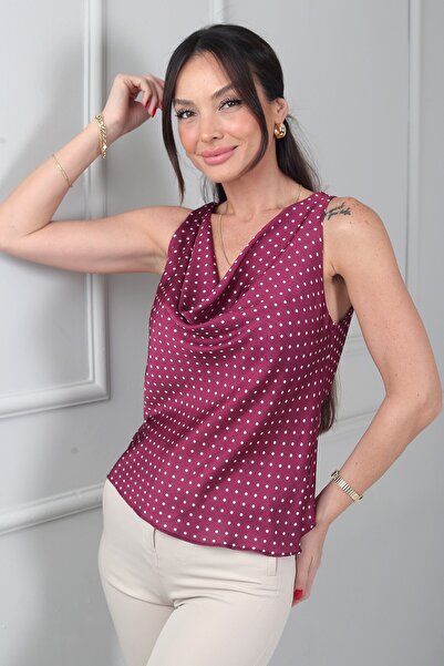 By Saygı Γυναικεία μπλούζα από σατέν Yoryo με γιακά Degaje και πουά