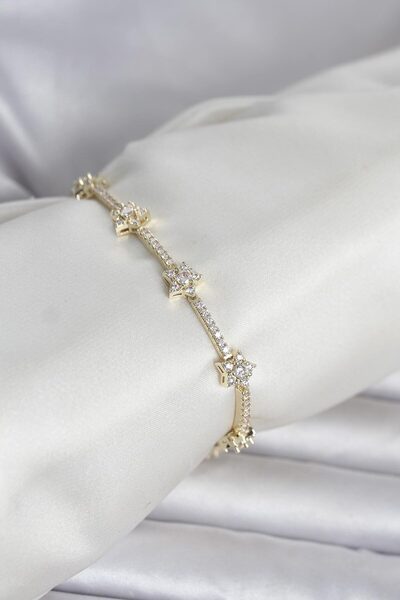 callerrons accessories سوار نسائي من النحاس بلون ذهبي مرصع بحجر الزركون موديل...